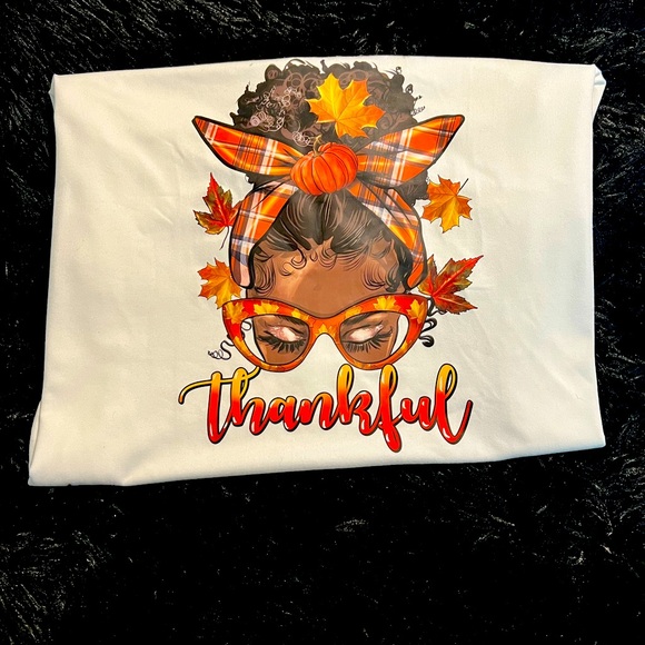 Thankful T-Shirt - Picture 2 of 7